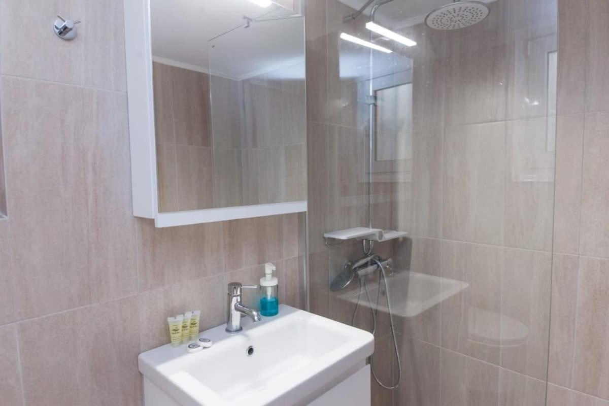 Brand New 2 Bedroom Haven Apt In Galatsi Αθήνα Εξωτερικό φωτογραφία