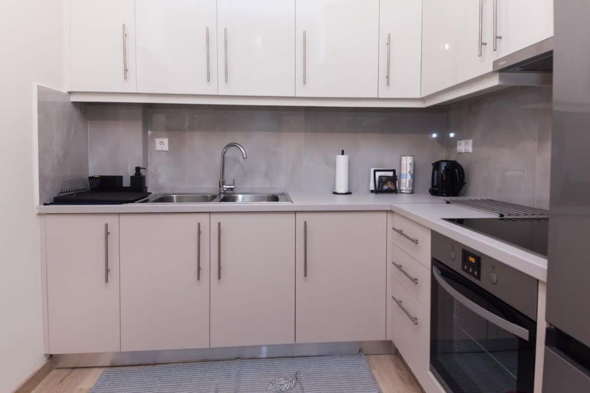 Brand New 2 Bedroom Haven Apt In Galatsi Αθήνα Εξωτερικό φωτογραφία